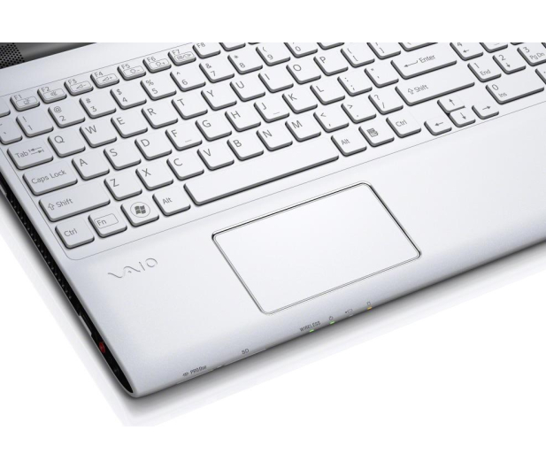 Sony Vaio E i3-2370M/4GB/320/DVD-RW/7HP64 biały - 82017 - zdjęcie 2